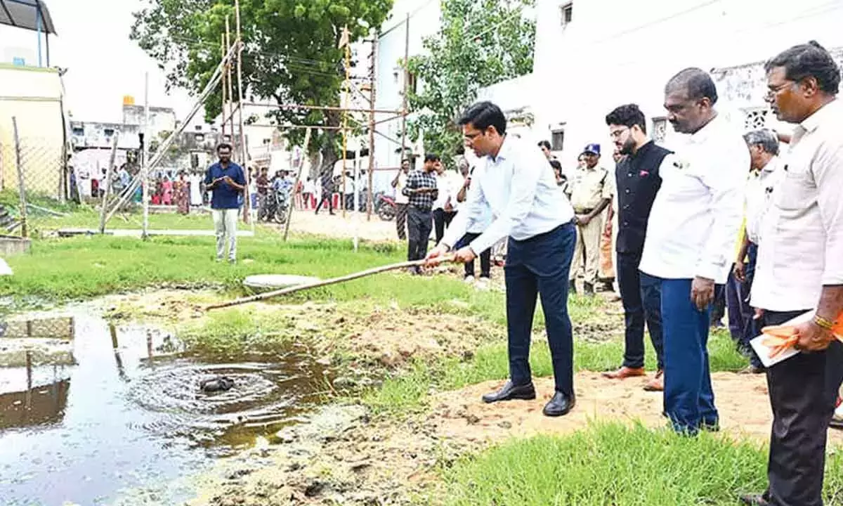 Andhra: स्वस्थ गाँव के लिए घरों और आस-पड़ोस को स्वच्छ रखें