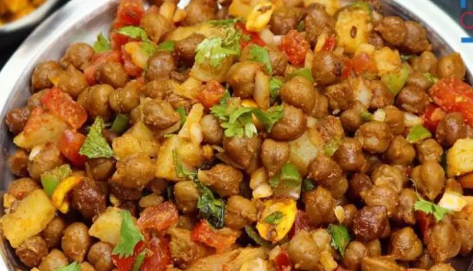 Recipe चना चाट: स्वाद और सेहत से भरपूर सुबह की डिश Recipe चना चाट: स्वाद और सेहत से भरपूर सुबह की डिश