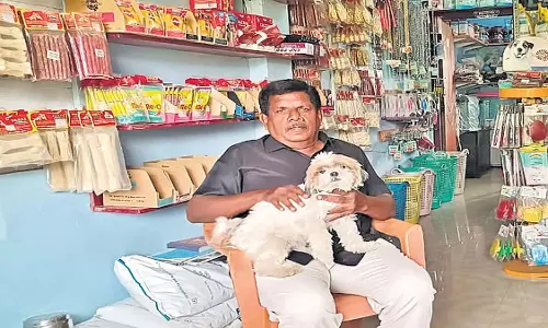 मिलिए एस कन्नन से, वो शख़्स जो ज़िंदगी बचाने के लिए बहाता है अपना खून मिलिए एस कन्नन से, वो शख़्स जो ज़िंदगी बचाने के लिए बहाता है अपना खून