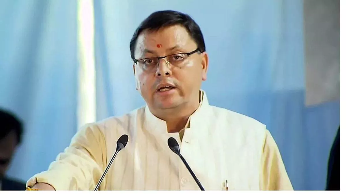 CM धामी ने उच्च स्तरीय बैठकें कीं, चमोली में बादल फटने के बाद बचाव प्रयासों का किया निरीक्षण
