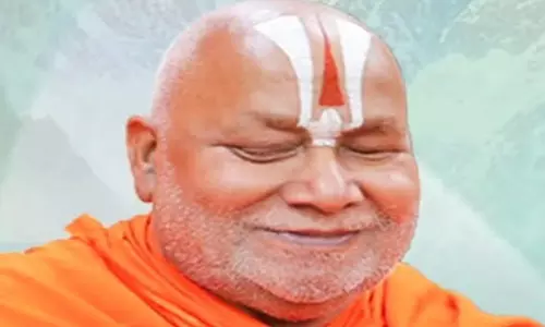 स्वामी रामभद्राचार्य की टिप्पणी पर संत समाज में नाराजगी