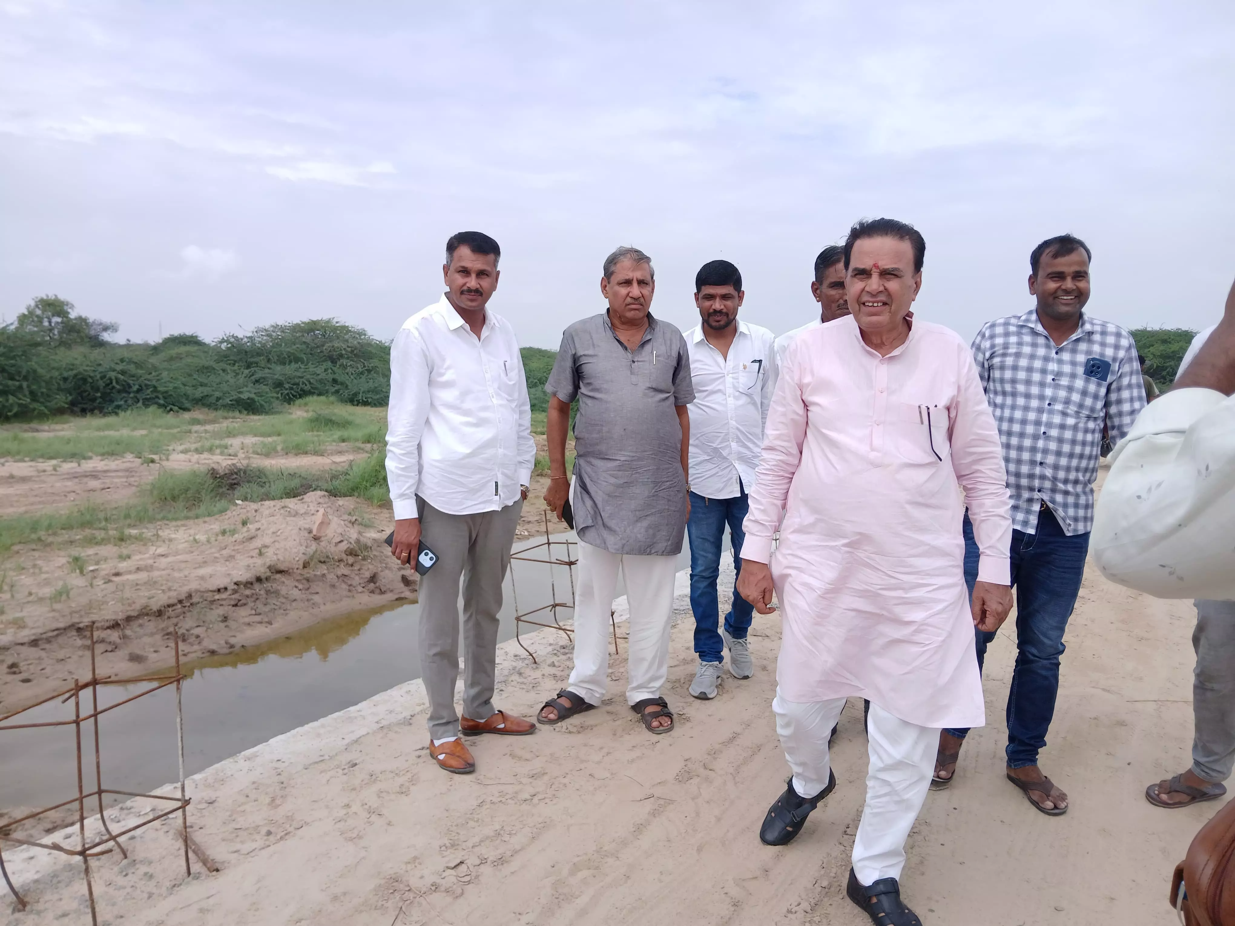 Jaipur: संसदीय कार्य मंत्री ने बजट घोषणाओं के क्रियान्वयन की समीक्षा की Jaipur: संसदीय कार्य मंत्री ने बजट घोषणाओं के क्रियान्वयन की समीक्षा की