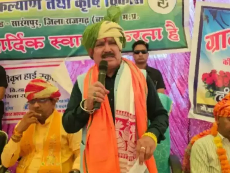 Rajgarh: पर्यावरण बचाने के लिए जैविक खेती जरूरी : टेटवाल Rajgarh: पर्यावरण बचाने के लिए जैविक खेती जरूरी : टेटवाल