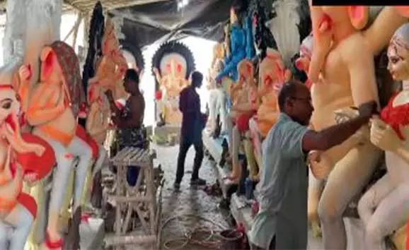 Ayodhya में गणेश चतुर्थी की तैयारियां जोरों पर Ayodhya में गणेश चतुर्थी की तैयारियां जोरों पर