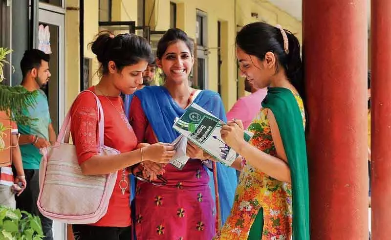 Punjab के सरकारी कॉलेजों में खराब छात्र-शिक्षक अनुपात की समस्या Punjab के सरकारी कॉलेजों में खराब छात्र-शिक्षक अनुपात की समस्या