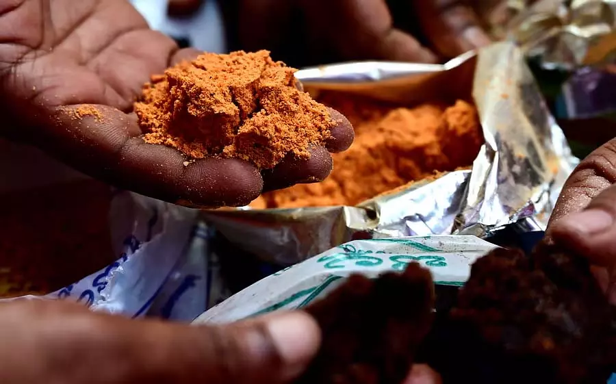 Karnataka : आंगनवाड़ी में घटिया गुणवत्ता वाला भोजन Karnataka : आंगनवाड़ी में घटिया गुणवत्ता वाला भोजन