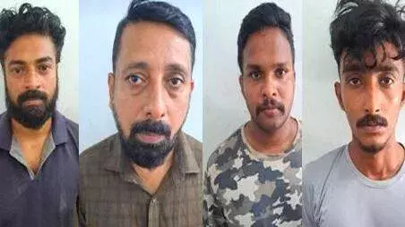 Kerala: लड़की से मिलने जजकुन्नू पहुँचे 50 वर्षीय व्यक्ति के साथ मारपीट; चार गिरफ्तार Kerala: लड़की से मिलने जजकुन्नू पहुँचे 50 वर्षीय व्यक्ति के साथ मारपीट; चार गिरफ्तार