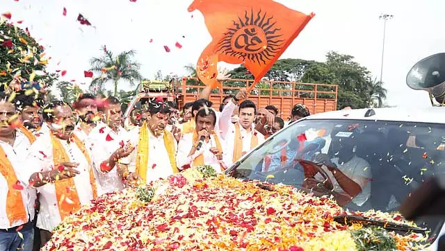 धर्म के अस्तित्व के लिए धर्मयुद्ध; बीजेपी ने धर्मस्थल यात्रा शुरू की धर्म के अस्तित्व के लिए धर्मयुद्ध; बीजेपी ने धर्मस्थल यात्रा शुरू की
