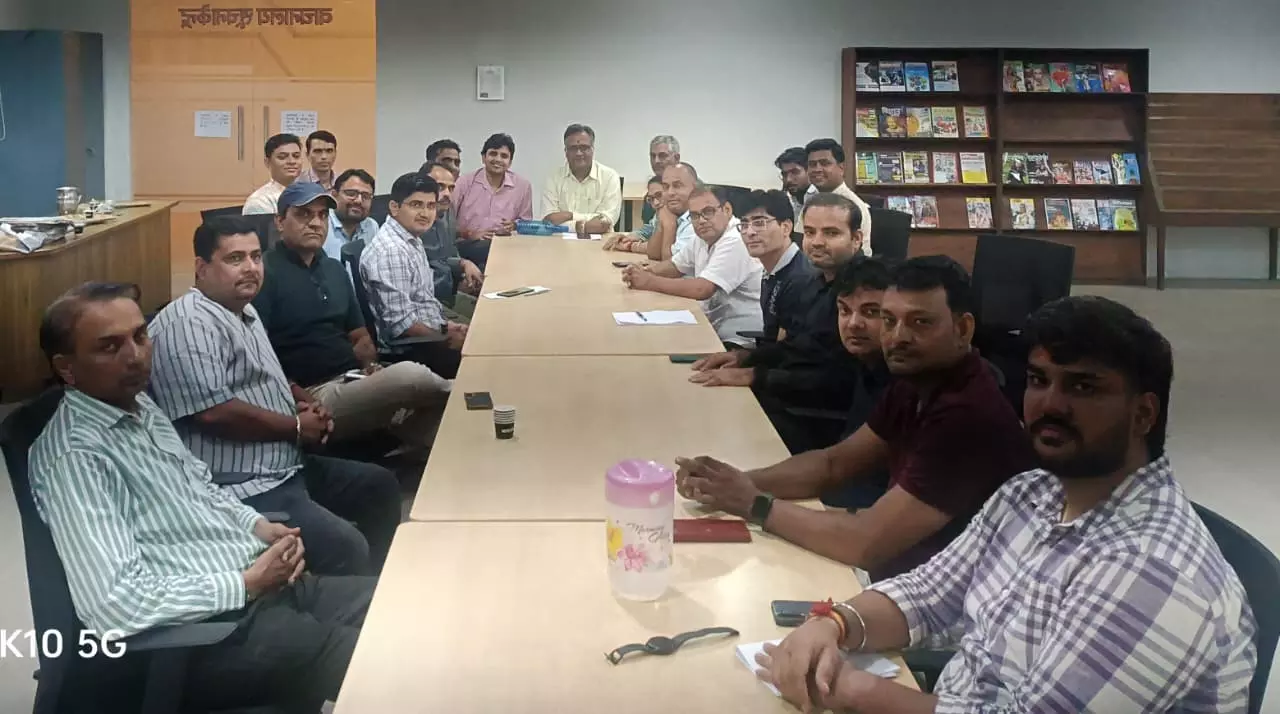Jaipur: प्रसार की आमसभा में कैडर रिव्यू और योजनाओं पर चर्चा Jaipur: प्रसार की आमसभा में कैडर रिव्यू और योजनाओं पर चर्चा
