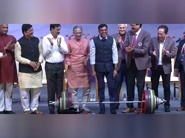 2047 तक भारत का लक्ष्य शीर्ष पांच खेल देशों में शामिल होना है: खेल मंत्री Mandaviya 2047 तक भारत का लक्ष्य शीर्ष पांच खेल देशों में शामिल होना है: खेल मंत्री Mandaviya