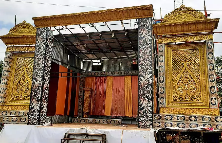 Basavakalyan : गणेश उत्सव के लिए राजमहल का निर्माण Basavakalyan : गणेश उत्सव के लिए राजमहल का निर्माण