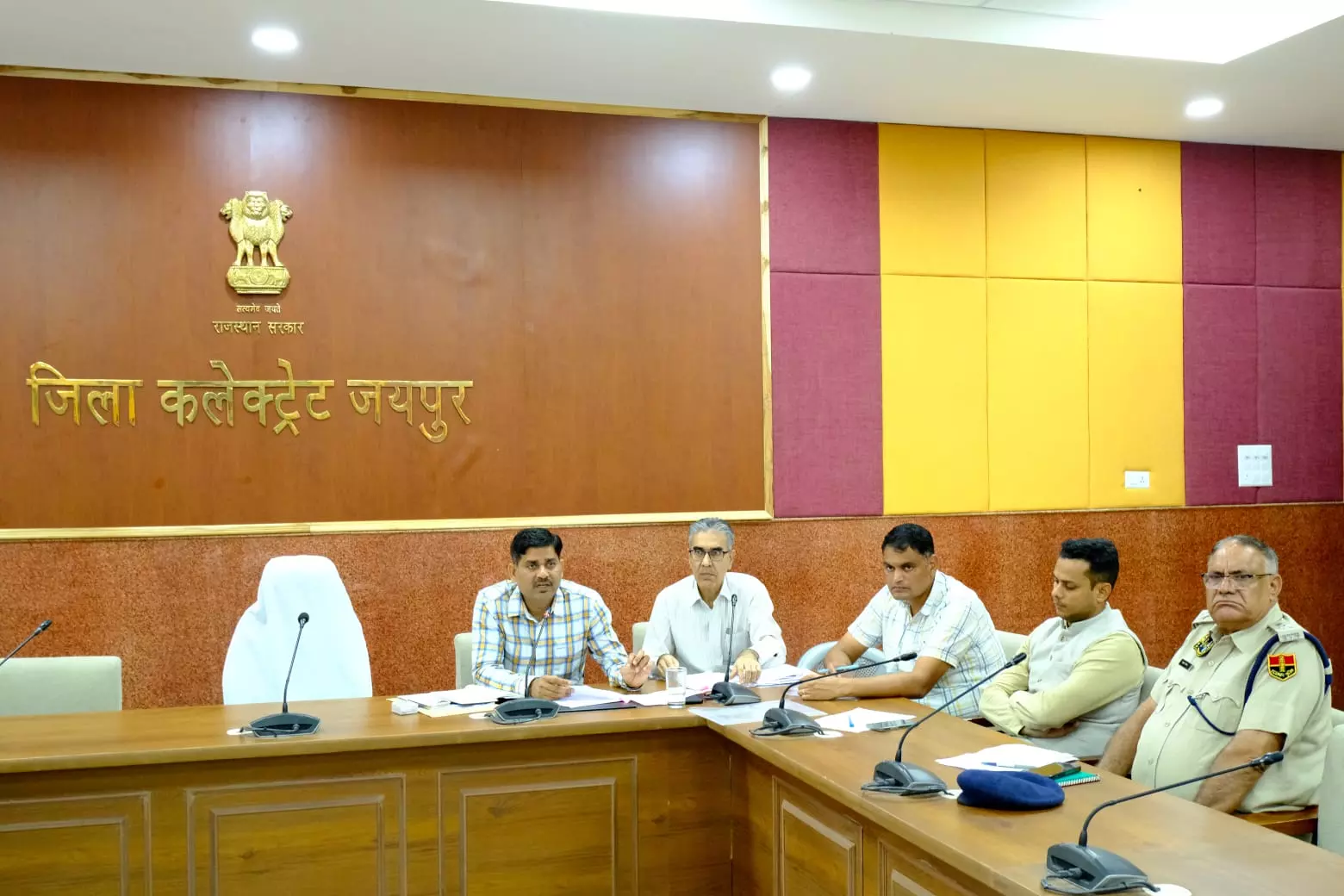 Jaipur: बन्धक श्रमिक सर्वेक्षण, मुक्ति व पुर्नवास कार्यों में लाएं प्रगति Jaipur: बन्धक श्रमिक सर्वेक्षण, मुक्ति व पुर्नवास कार्यों में लाएं प्रगति