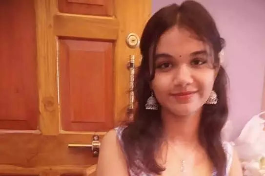 Krishnanagar में अफरा-तफरी: प्रेम प्रसंग के विवाद में व्यक्ति ने की गोलीबारी Krishnanagar में अफरा-तफरी: प्रेम प्रसंग के विवाद में व्यक्ति ने की गोलीबारी