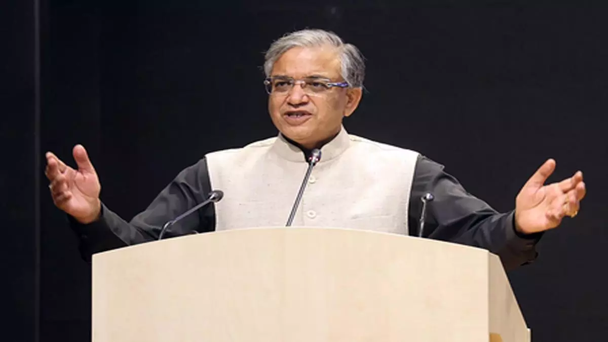 बिहार विधानसभा चुनाव से पहले मतदाता सूची का विशेष पुनरीक्षण जारी बिहार विधानसभा चुनाव से पहले मतदाता सूची का विशेष पुनरीक्षण जारी
