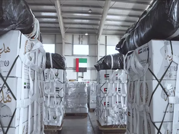 UAE ने गाजा के लिए 80वीं बार हवाई मानवीय सहायता भेजी UAE ने गाजा के लिए 80वीं बार हवाई मानवीय सहायता भेजी