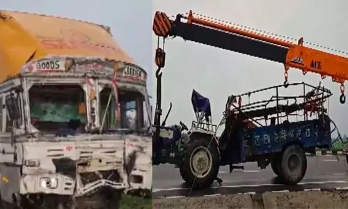 8 लोगों की मौत वाला VIDEO, भीषण सड़क हादसा हुआ 8 लोगों की मौत वाला VIDEO, भीषण सड़क हादसा हुआ