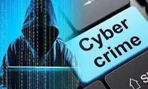 पुलिस अफसर को भी नहीं छोड़ा, साइबर ठगों ने बनाया निशाना पुलिस अफसर को भी नहीं छोड़ा, साइबर ठगों ने बनाया निशाना
