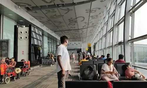 Bhubaneswar : हवाई अड्डे पर अब किफायती भोजन, उड़ान यात्री कैफे का उद्घाटन Bhubaneswar : हवाई अड्डे पर अब किफायती भोजन, उड़ान यात्री कैफे का उद्घाटन