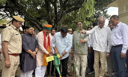 Jaipur : वन एवं पर्यावरण मंत्री ने वन विभाग एवं जिले के विकास कार्यों की ली समीक्षा