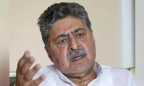 विकास और सुशासन लोगों का अधिकार, कोई रियायत नहीं: Bilal Lone विकास और सुशासन लोगों का अधिकार, कोई रियायत नहीं: Bilal Lone