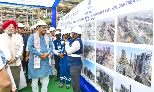 Jaipur: विकसित भारत की उभरती यात्रा में मील का पत्थर है राजस्थान रिफाइनरी Jaipur: विकसित भारत की उभरती यात्रा में मील का पत्थर है राजस्थान रिफाइनरी