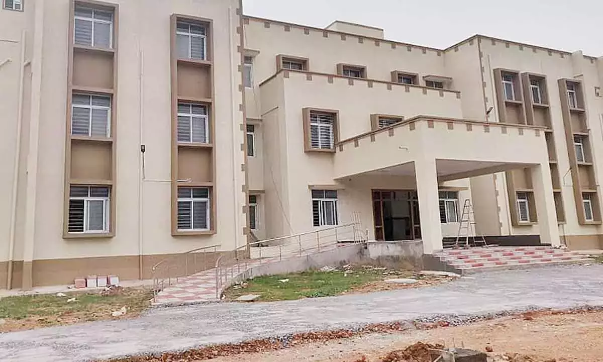 Andhra: विशाखापत्तनम में बनेगा पहला प्राकृतिक चिकित्सा महाविद्यालय