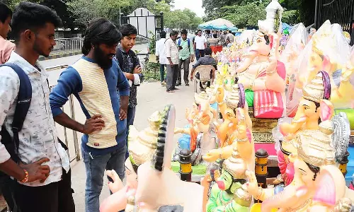 Tumkur : हल्के गणेश की मांग Tumkur : हल्के गणेश की मांग
