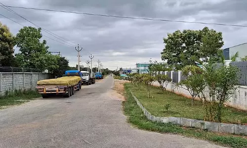Kolar : स्थानीय लोगों के रोजगार के सपने चकनाचूर