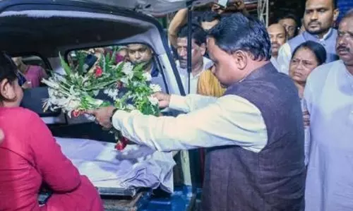 ओडिशा: पूर्व बीजेपी विधायक करेंद्र माझी का 52 साल की उम्र में निधन ओडिशा: पूर्व बीजेपी विधायक करेंद्र माझी का 52 साल की उम्र में निधन