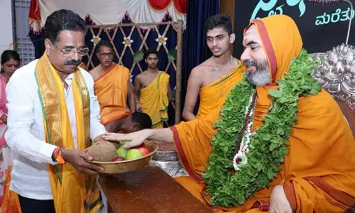 अपनी मातृभाषा की उपेक्षा करना अपनी माँ का अपमान करने के समान है: राघवेश्वर भारती स्वामीजी