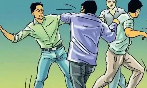 CG: बाइक सवार युवकों ने ऑटो चालक के घर में किया हंगामा