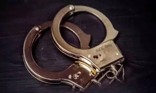 Hyderabad: सोशल मीडिया पर विवादित पोस्ट से मचा हड़कंप, पुलिस सक्रिय Hyderabad: सोशल मीडिया पर विवादित पोस्ट से मचा हड़कंप, पुलिस सक्रिय