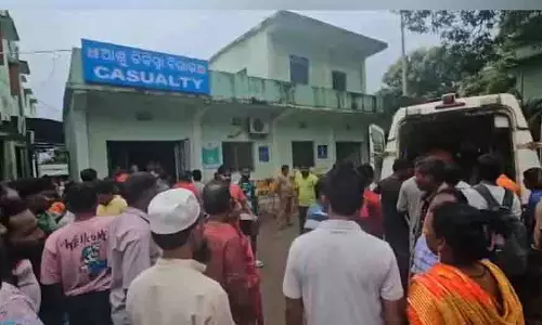 Odisha: सड़क हादसे में एक व्यक्ति की मौत, कई गंभीर रूप से घायल