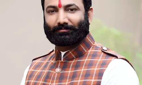 फरार वीरेंद्र तोमर से करणी सेना का कोई संबंध नहीं – राष्ट्रीय अध्यक्ष महिपाल सिंह का बड़ा बयान फरार वीरेंद्र तोमर से करणी सेना का कोई संबंध नहीं – राष्ट्रीय अध्यक्ष महिपाल सिंह का बड़ा बयान