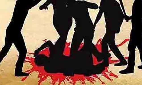 Nallasopara: 24 वर्षीय युवक पर समूह ने हमला किया Nallasopara: 24 वर्षीय युवक पर समूह ने हमला किया