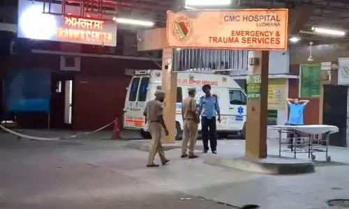 Sunder Nagar Chowk के पास 25 वर्षीय कथित गैंगस्टर की गोली मारकर हत्या, दोस्त घायल Sunder Nagar Chowk के पास 25 वर्षीय कथित गैंगस्टर की गोली मारकर हत्या, दोस्त घायल