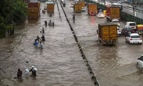 Gurugram: अंडरब्रिज में बरसात के दौरान रखी जाएगी निगरानी Gurugram: अंडरब्रिज में बरसात के दौरान रखी जाएगी निगरानी