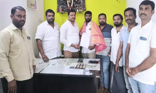 Gandla Ravi को राष्ट्रीय मानवाधिकार समिति का जिला महासचिव नियुक्त किया गया Gandla Ravi को राष्ट्रीय मानवाधिकार समिति का जिला महासचिव नियुक्त किया गया