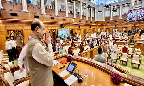 विधायी संस्थाओं की गरिमा में गिरावट चिंता का विषय: लोकसभा अध्यक्ष Om Birla विधायी संस्थाओं की गरिमा में गिरावट चिंता का विषय: लोकसभा अध्यक्ष Om Birla