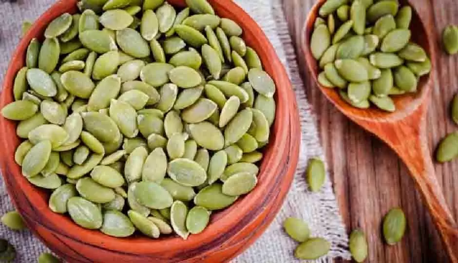 Pumpkin Seedsजानिए रोजाना पंपकिन सीड्स खाने के फायदे Pumpkin Seedsजानिए रोजाना पंपकिन सीड्स खाने के फायदे