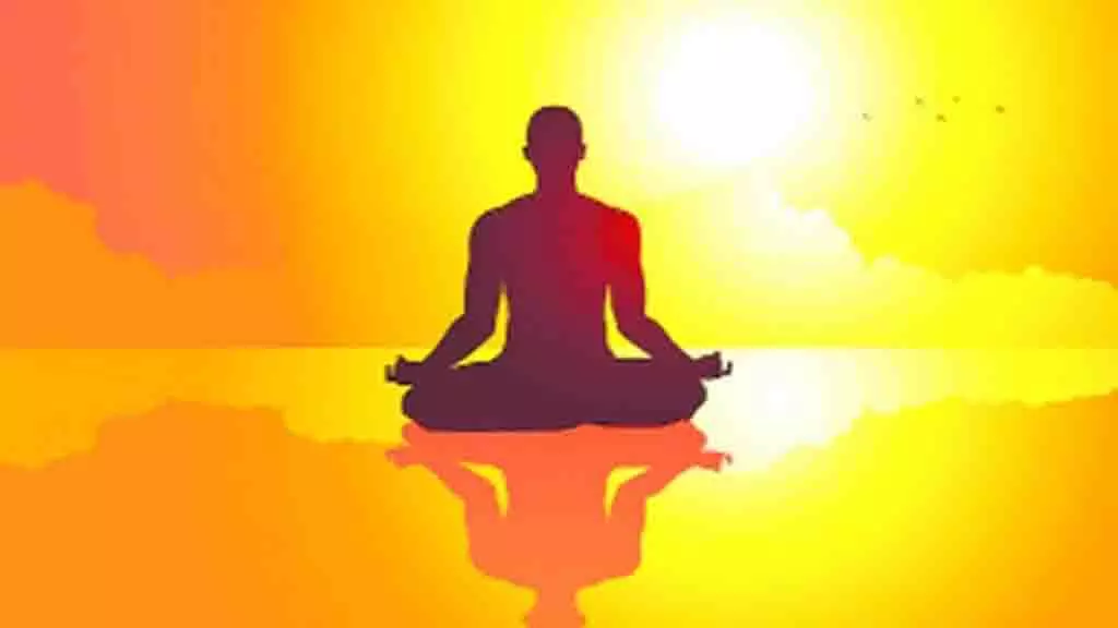 Yoga Tips: खाने के तुरंत बाद कर सकते हैं ये योगासन Yoga Tips: खाने के तुरंत बाद कर सकते हैं ये योगासन