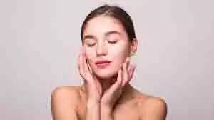 Beauty tips:शादी में आएगा पार्लर जैसा निखार, घर पर बनाएं ये खास फेस पैक Beauty tips:शादी में आएगा पार्लर जैसा निखार, घर पर बनाएं ये खास फेस पैक