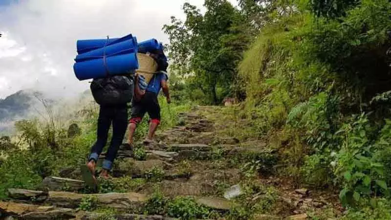 Punjab: मणिमहेश यात्रा के दौरान तीन की मौत Punjab: मणिमहेश यात्रा के दौरान तीन की मौत