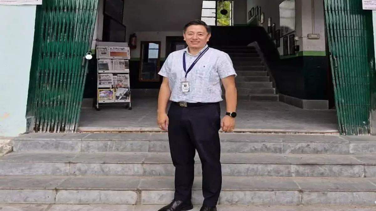 Sikkim के स्कूल प्रधानाचार्य कर्मा टेम्पो भूटिया को मिला राष्ट्रीय शिक्षक पुरस्कार Sikkim के स्कूल प्रधानाचार्य कर्मा टेम्पो भूटिया को मिला राष्ट्रीय शिक्षक पुरस्कार
