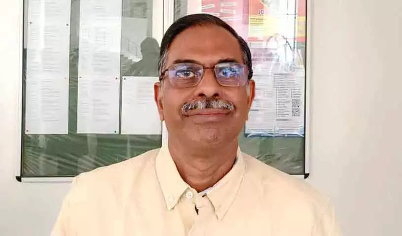 Hyderabad विश्वविद्यालय के प्रोफेसर एम. घनश्याम कृष्ण एशिया पैसिफिक एकेडमी ऑफ मैटेरियल्स के शिक्षाविद चुने गए Hyderabad विश्वविद्यालय के प्रोफेसर एम. घनश्याम कृष्ण एशिया पैसिफिक एकेडमी ऑफ मैटेरियल्स के शिक्षाविद चुने गए