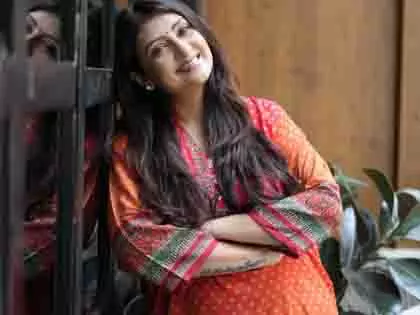 Juhi Parmar ने दहेज हत्याओं की सच्चाई पर किया चिंतन Juhi Parmar ने दहेज हत्याओं की सच्चाई पर किया चिंतन