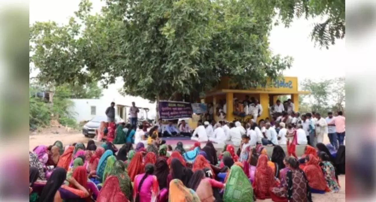 ओडिशा और दो अन्य राज्यों में ग्रामीण स्थानीय निकायों को बढ़ावा देने के लिए 284 करोड़ से अधिक आवंटित किए ओडिशा और दो अन्य राज्यों में ग्रामीण स्थानीय निकायों को बढ़ावा देने के लिए 284 करोड़ से अधिक आवंटित किए