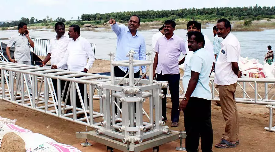 Koppal : तुंगभद्रा नदी के तट पर आरती समारोह Koppal : तुंगभद्रा नदी के तट पर आरती समारोह