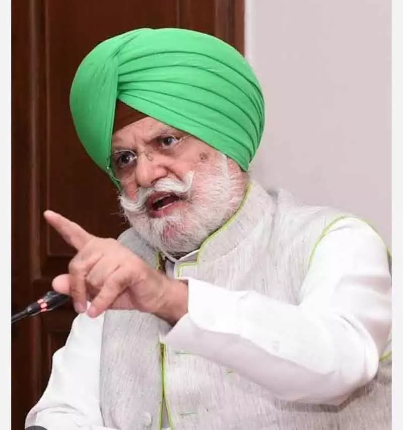 Sultanpur Lodhi में बाढ़ राहत उपायों को लेकर आप हलका प्रभारी राणा गुरजीत के बीच विवाद Sultanpur Lodhi में बाढ़ राहत उपायों को लेकर आप हलका प्रभारी राणा गुरजीत के बीच विवाद