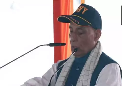 भारत समुद्री सीमाओं की सुरक्षा करने में पूरी तरह सक्षम है: स्टील्थ फ्रिगेट के जलावतरण पर Rajnath Singh भारत समुद्री सीमाओं की सुरक्षा करने में पूरी तरह सक्षम है: स्टील्थ फ्रिगेट के जलावतरण पर Rajnath Singh